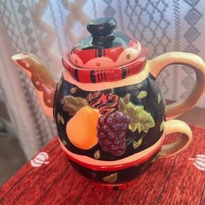 Vintage Stackable Bella Casa tea pot and cup stackable . Fruit design